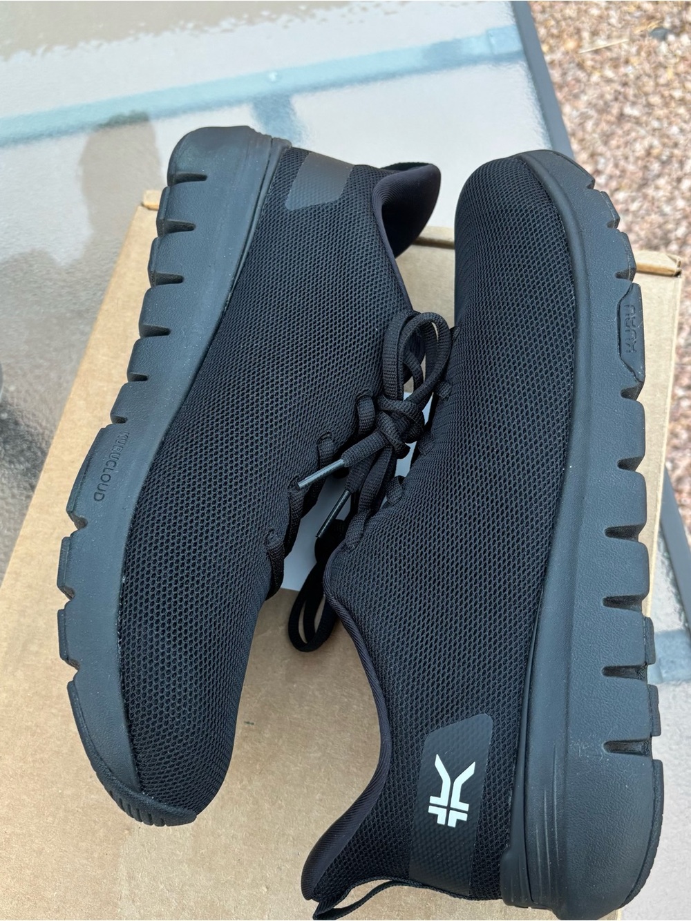 Kuru Men's Black Shoes size 9.5